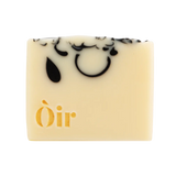 Cedarwood, Clary Sage, Rose Geranium, Vetiver Soap Oir