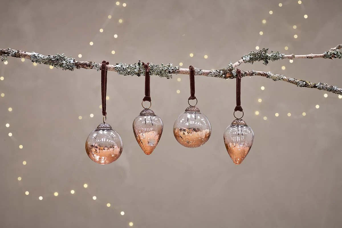 Nevasa Baubles - Clear & Antique Copper