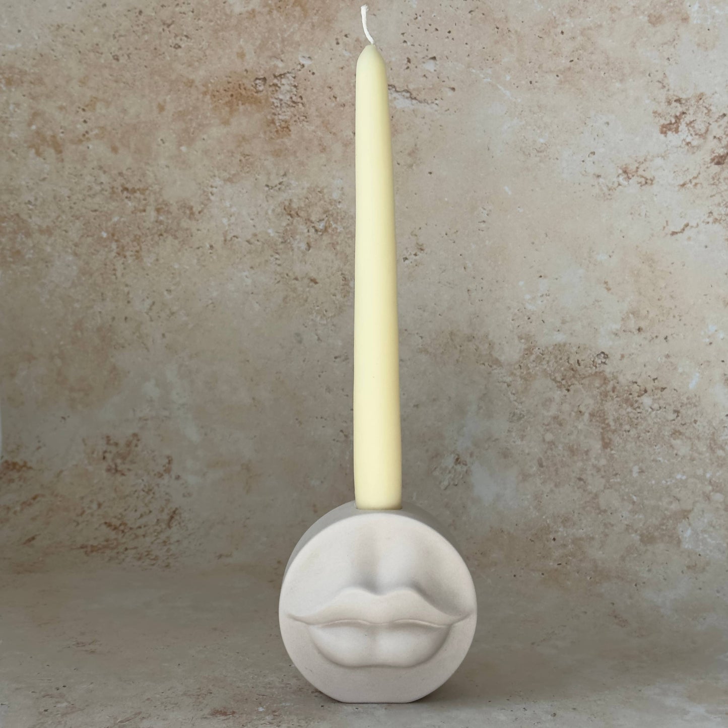 Kiss Candle Concrete Holder - Beige